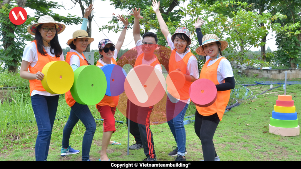 Trò chơi tháp hà nội, cho thuê dụng cụ games team building, Team Building Doanh Nghiệp, Vietnamteambuilding, Công ty tổ chức team building cho doanh nghiệp, Khi nào doanh nghiệp cần team building