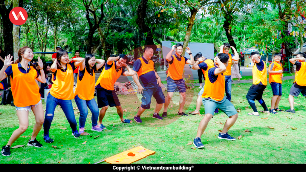 Team Building Tiết Kiệm